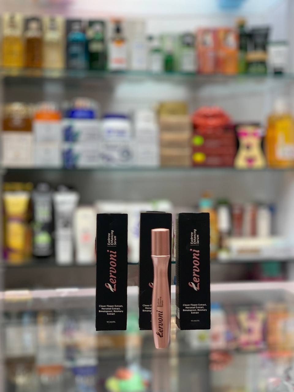 سرم تقویت کننده( مخصوص ابرو) برند لروونی