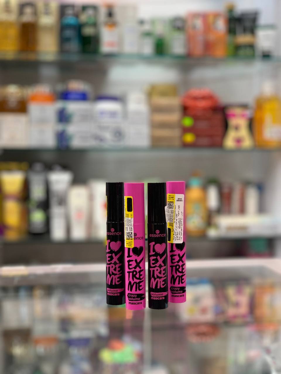 ریمل مشکی اسنس